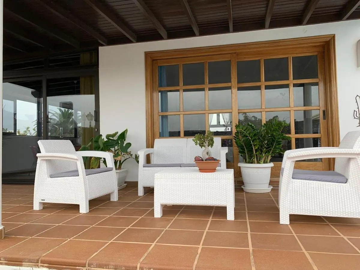 Villa Denise Yaiza