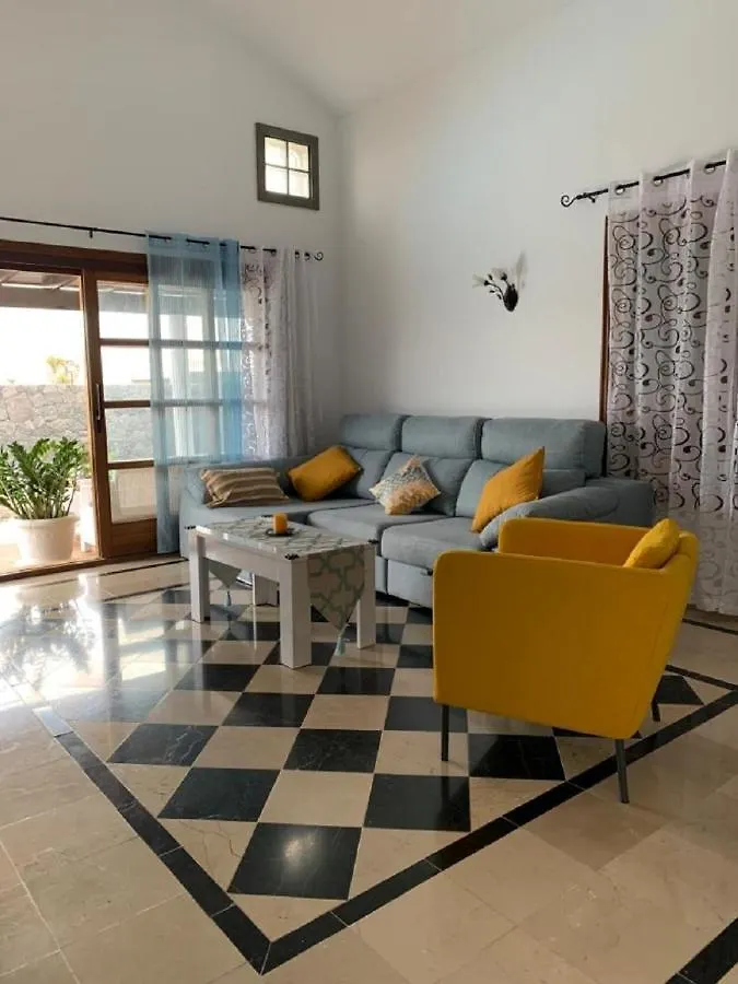 Villa Denise Yaiza